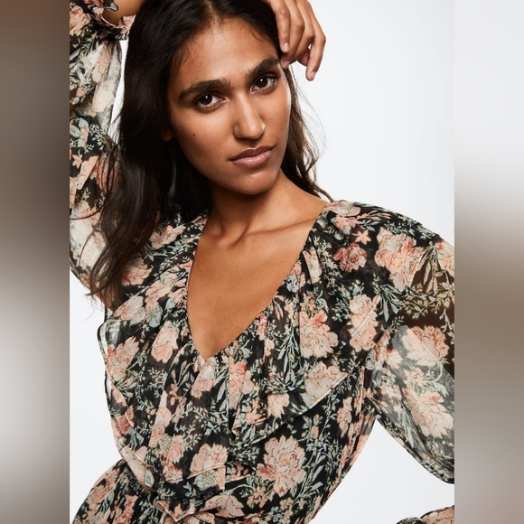 🔥Last 3🔥MANGO Floral maxi dress - Picture 3 of 4